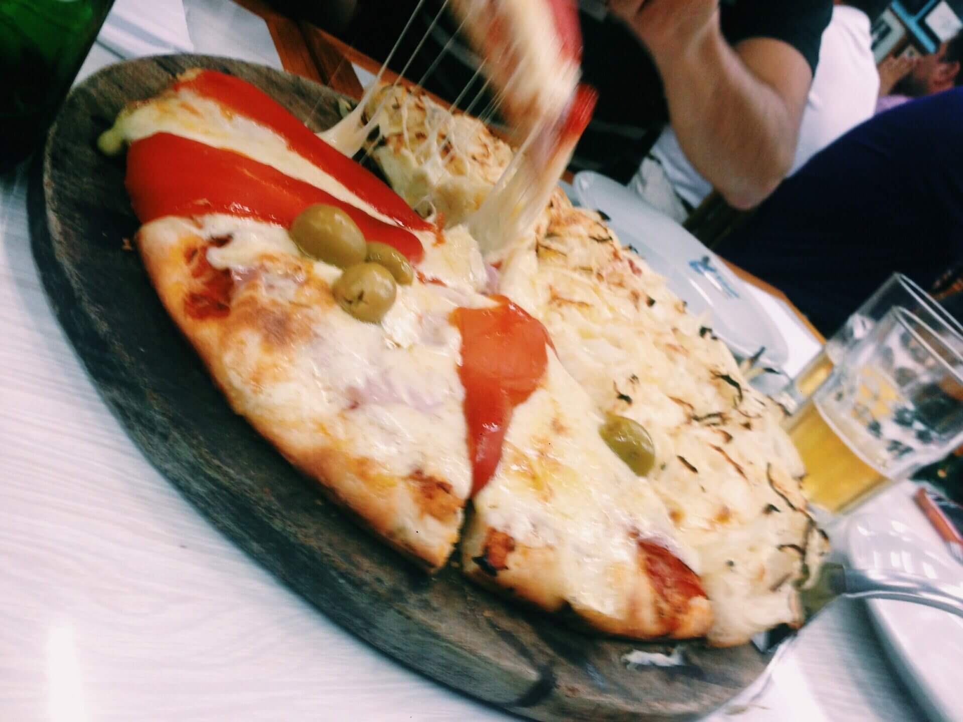 Pizza en El Cuartito En Buenos Aires