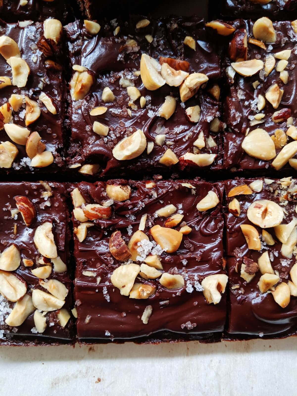 Brownies con Avellanas y Ganache de Chocolate