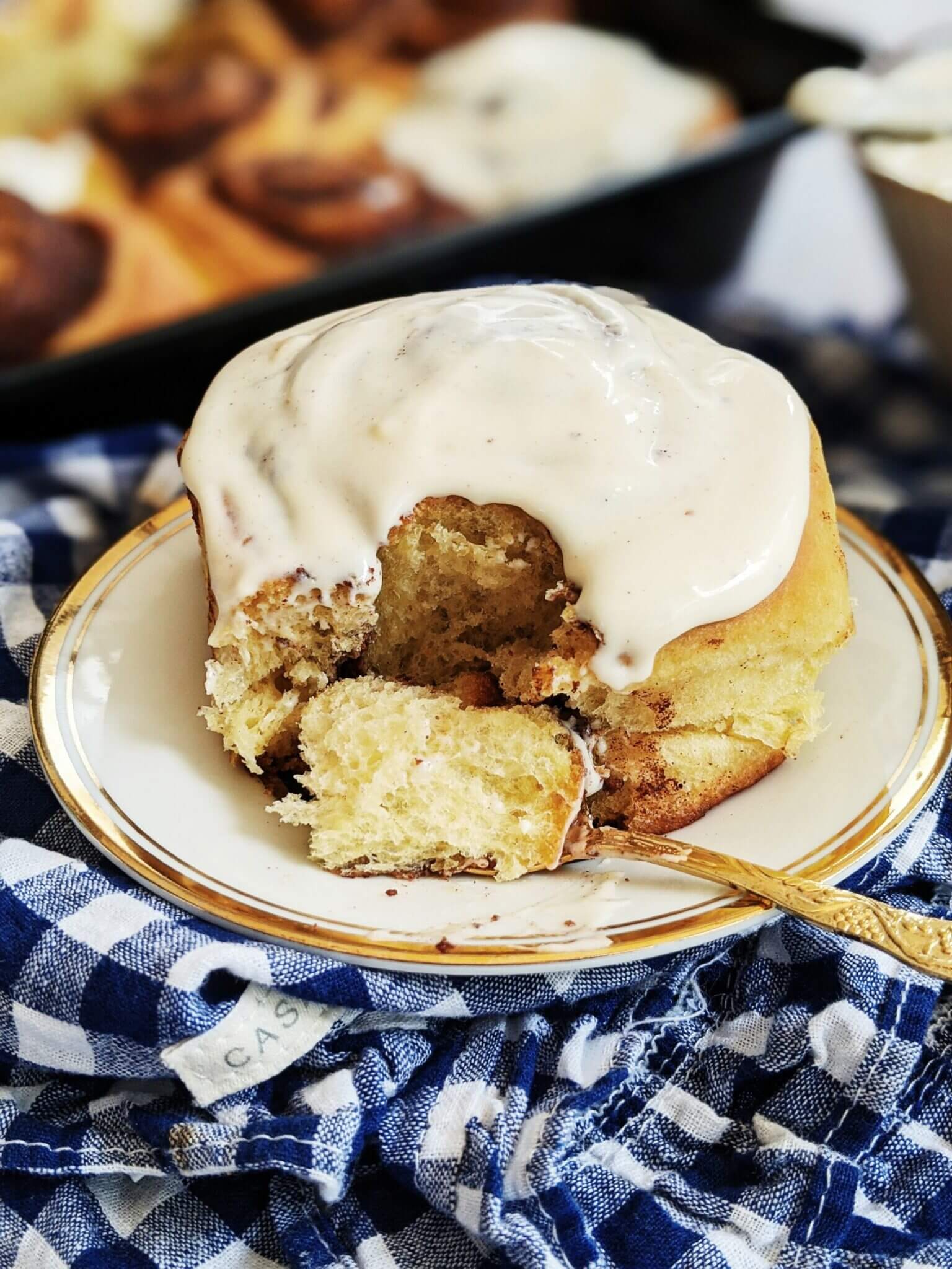 Cinnamon Rolls con Frosting de Queso Crema Biscotti Galletas