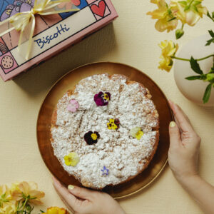 Cake Crocante de Frutos Rojos y Lemon Curd