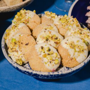 Mini Sugar Cookies con Chocolate Blanco y Pistachos Eventos